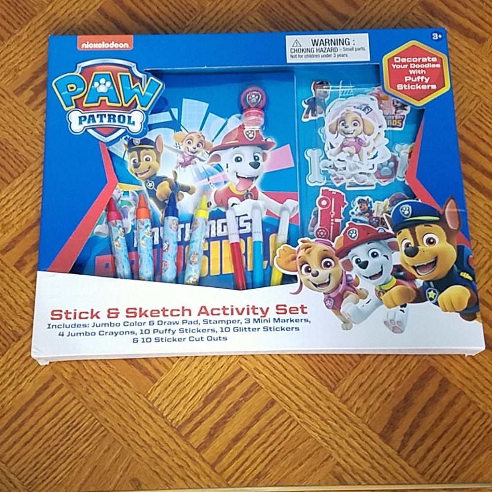 Nickelodeon Paw Patrol Stick & Sketch Activity Set